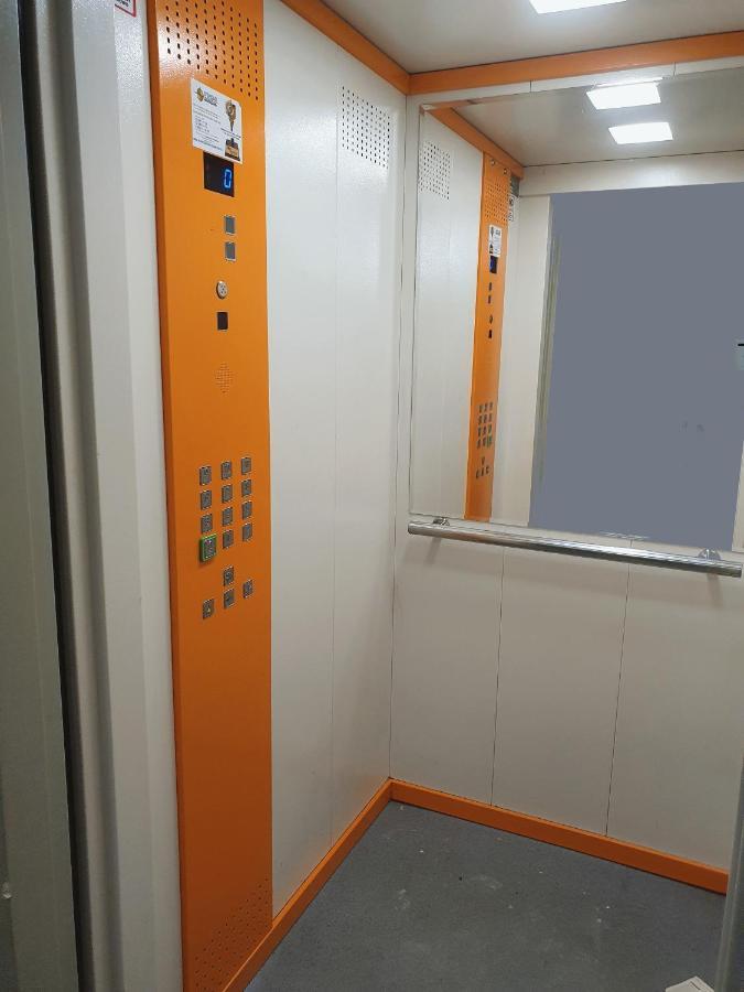 Center Apartment, Balcony Twarda Warsaw Ngoại thất bức ảnh